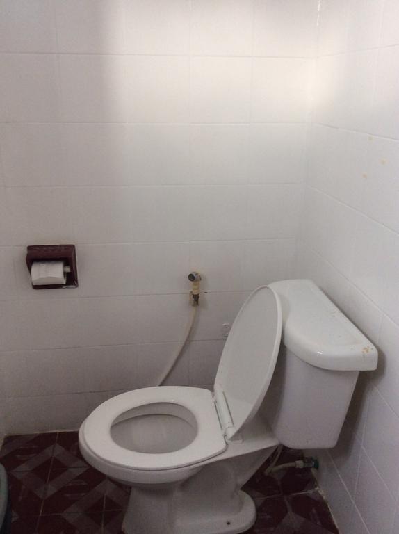 Rinny Hostel Ko Samui